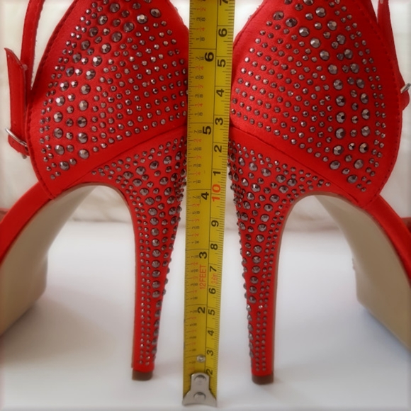 LILIANA Open Toe Ankle Strap Heels - Picture 7 of 8